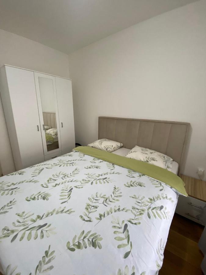 Falcon Apartment Баня Лука Екстериор снимка
